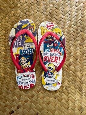 Havaianas Genuine Flip-Flops Comic Strip Boys Girls Unisex Kids Child 2 Years